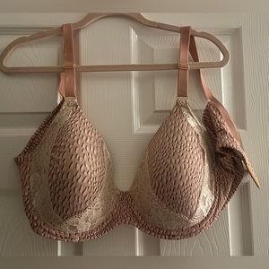 SOLD Soma Embraceable Perfect Coverage Bra